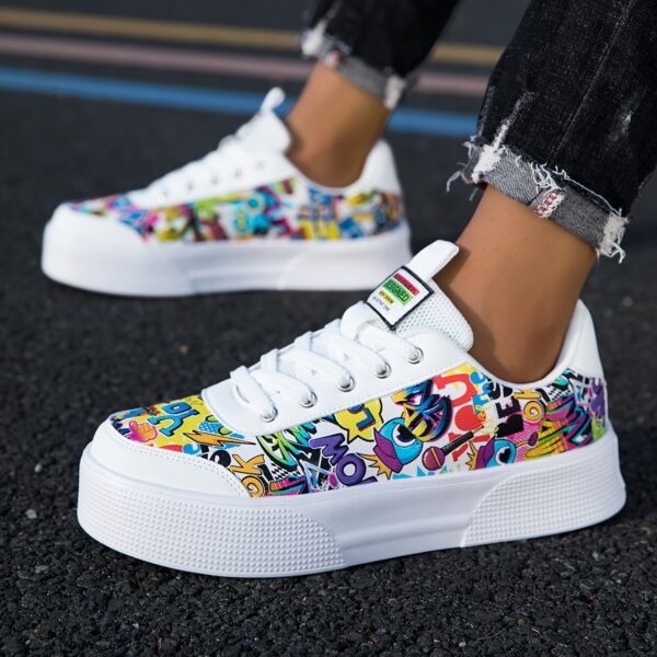 Comfy Men's Graffiti Skate Shoes – Soft Sole, Durable Sneakers for Walking & Outdoor Activities - Image 7